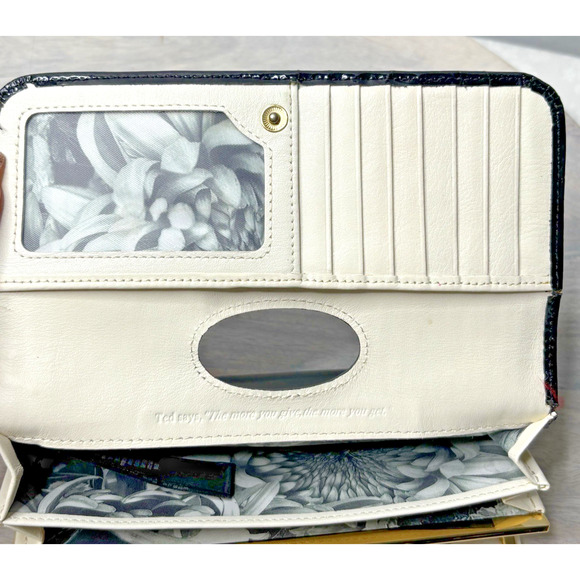 Black Patent Leather Ted Baker Wallet Crystal Bow Bobble - Picture 7 of 12